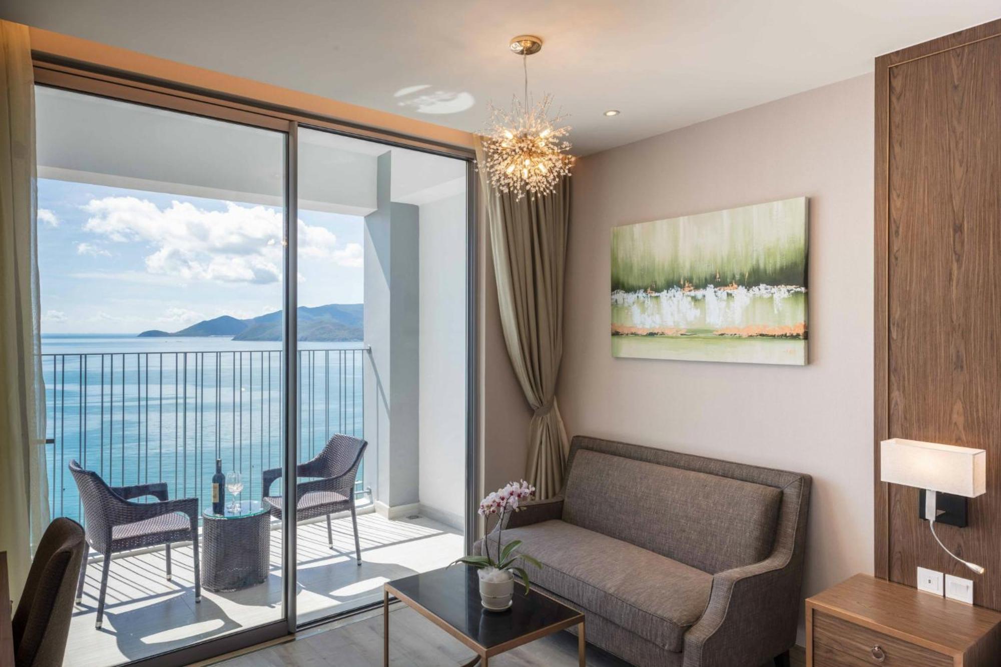 Oceanfront Panorama Residence 나트랑 외부 사진