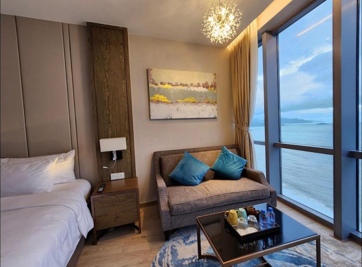 Oceanfront Panorama Residence 나트랑 외부 사진